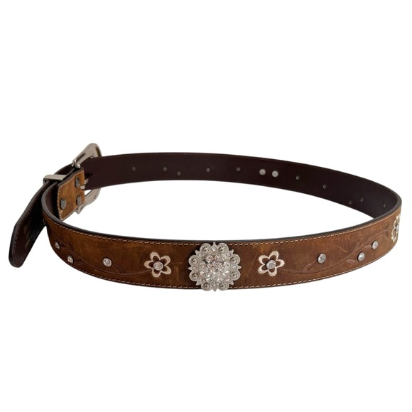 Ariat Womens Floral Stitch Berry Concho Distressed Leather Belt - Picture 5 of 16